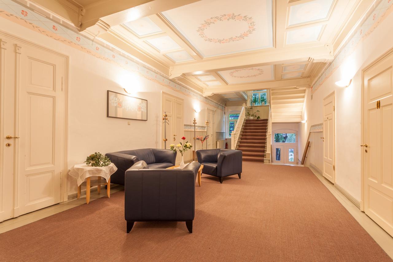 Gaestehaus Villa Rose Durrrohrsdorf Esterno foto