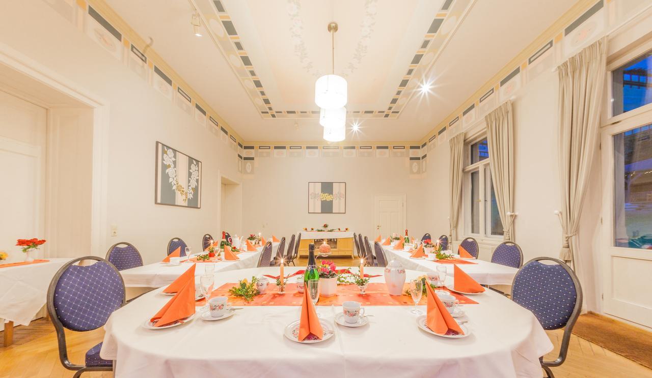 Gaestehaus Villa Rose Durrrohrsdorf Esterno foto